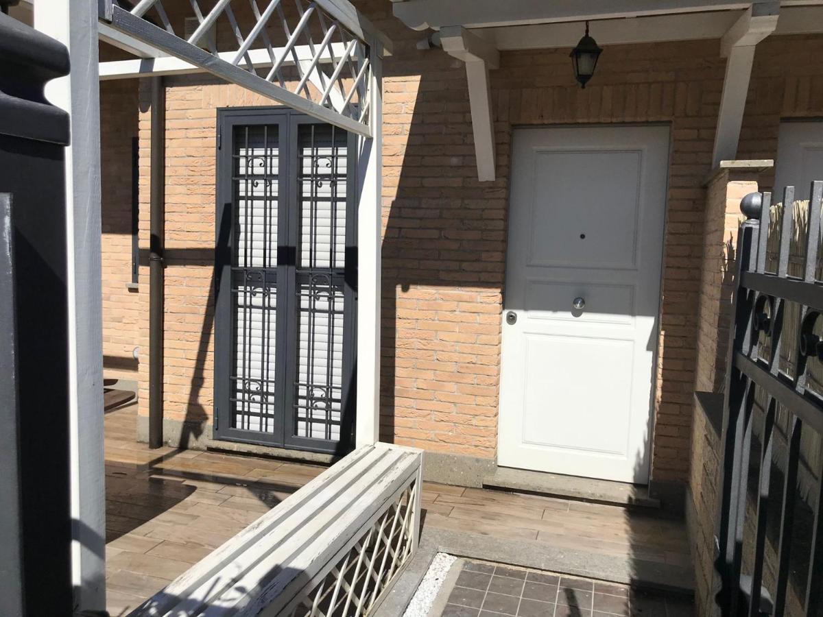 Ferienwohnung Villino Airport Ciampino Marino Exterior foto